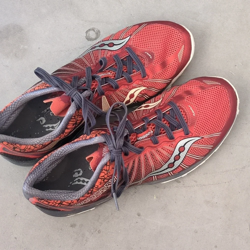 Saucony‎ Women's Red Lightweight Running Shoes Size 10